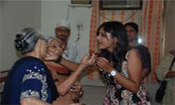 High quality senior citizen care center in Delhi